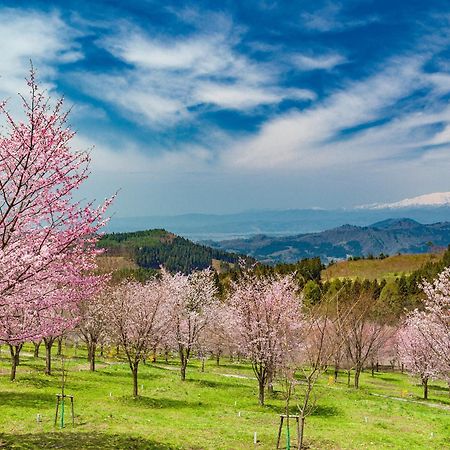 Urabandai Lake Resort Goshiki No Mori Kitashiobara Extérieur photo