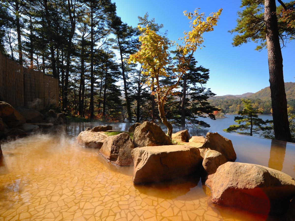 Urabandai Lake Resort Goshiki No Mori Kitashiobara Extérieur photo