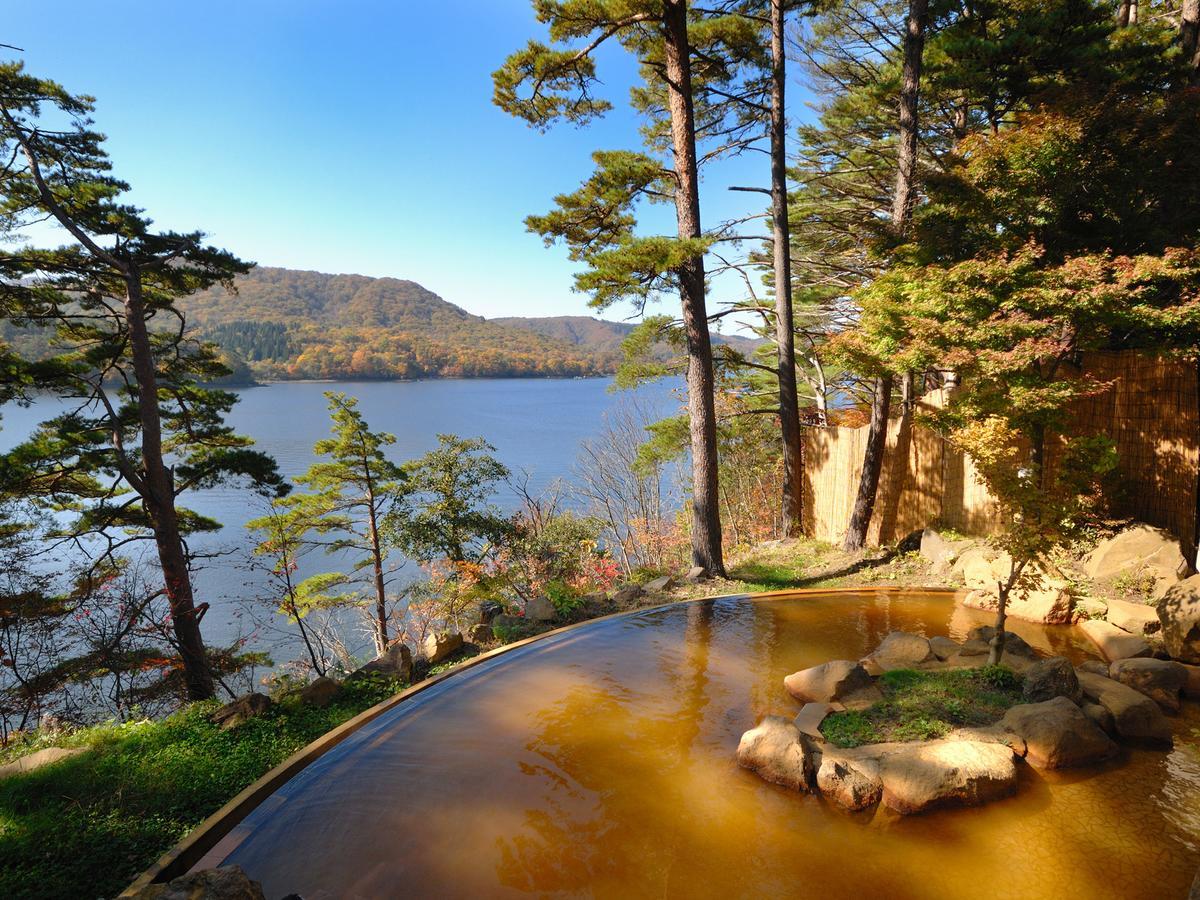 Urabandai Lake Resort Goshiki No Mori Kitashiobara Extérieur photo